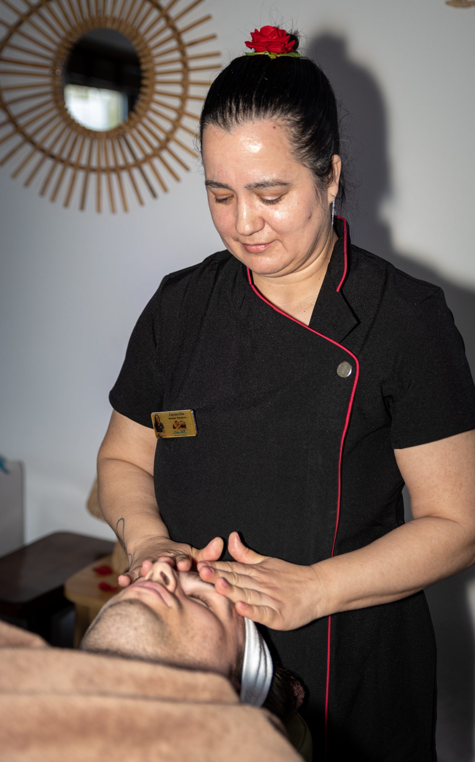 Massage therapist Deep ba=reath massage